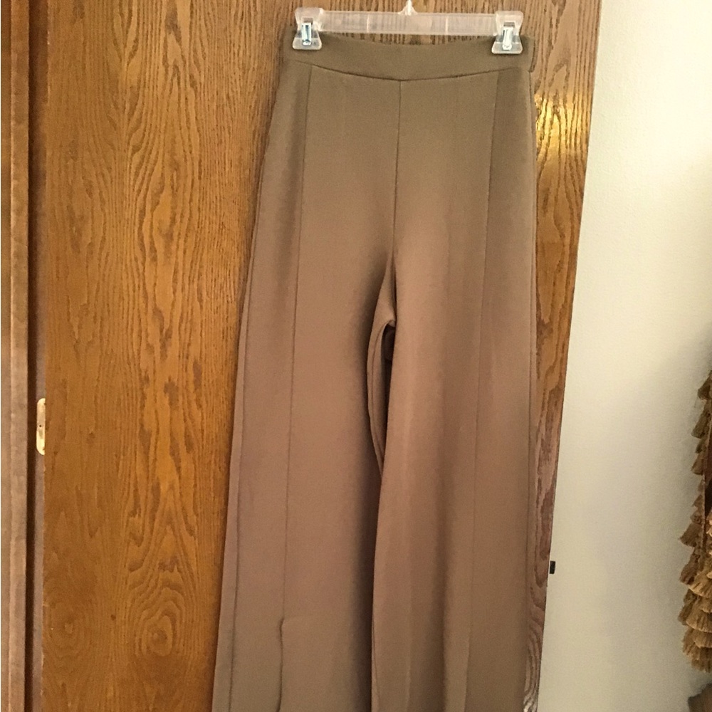 BEAUTIFUL BROWN WOMENS SLACKS, Small, by MING, front slit on each leg